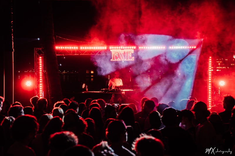 Crédit : MX Photography/ Ephémère production